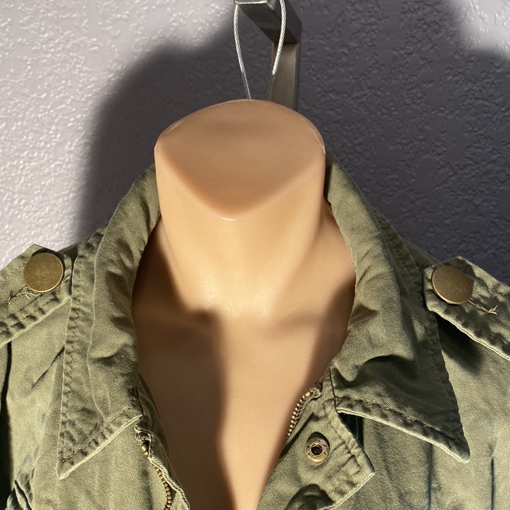 BARNEYS NY - NWT - jacket: olive green w rainbow sequined long sleeves - 42 / 8 - Picture 7 of 16